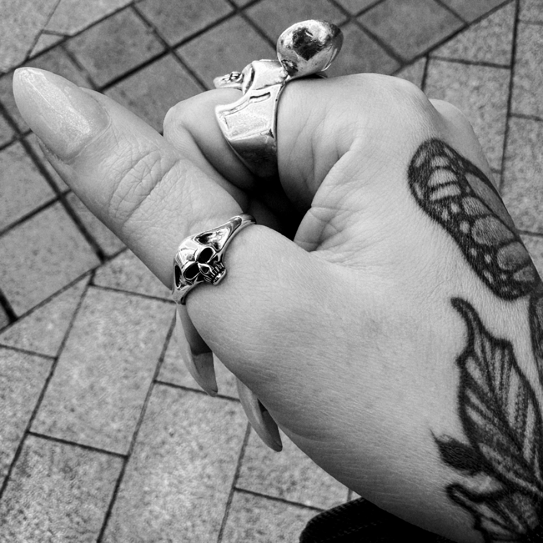 SKULLY. - 925 STERLING SILVER
