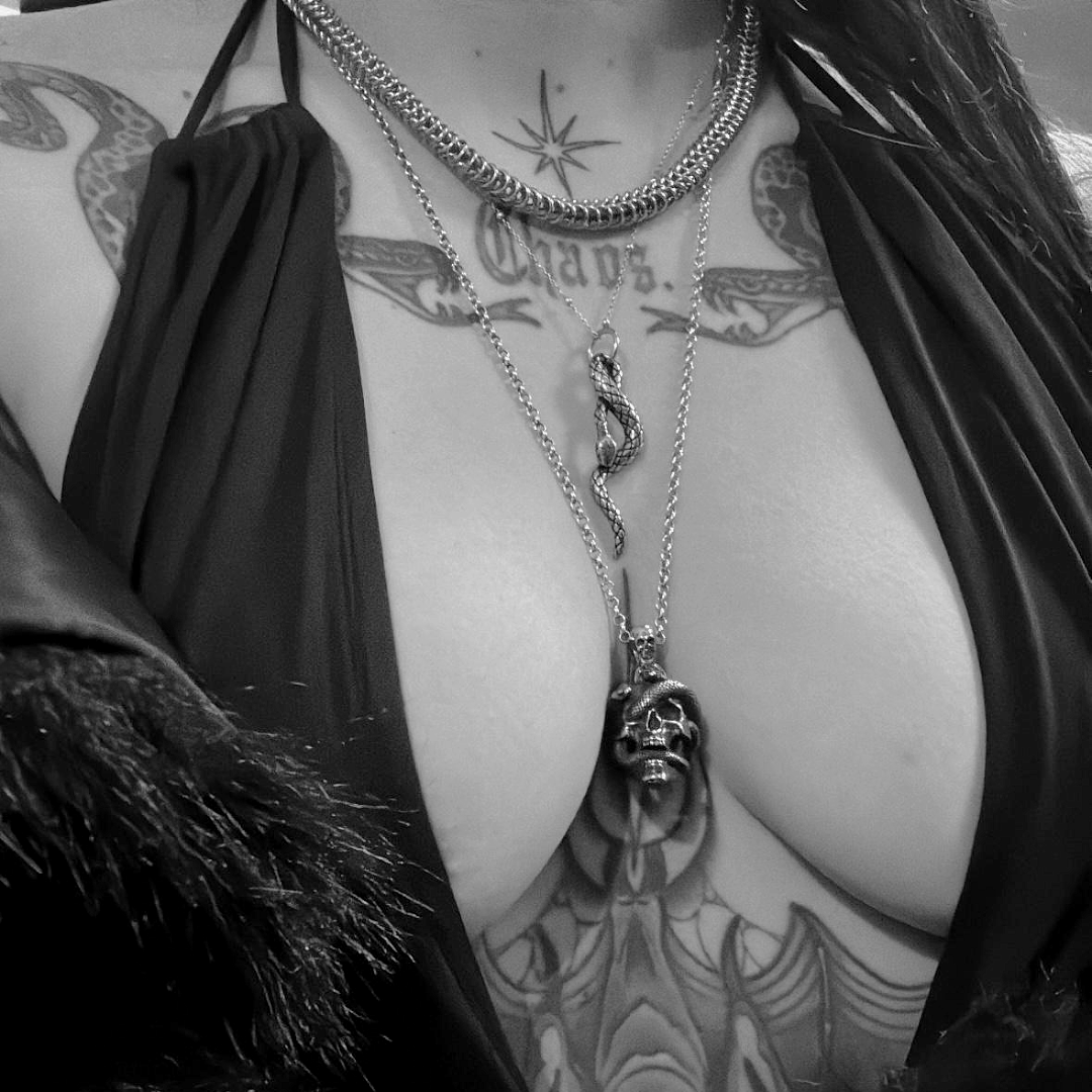 SNAKES AND SKULLS.