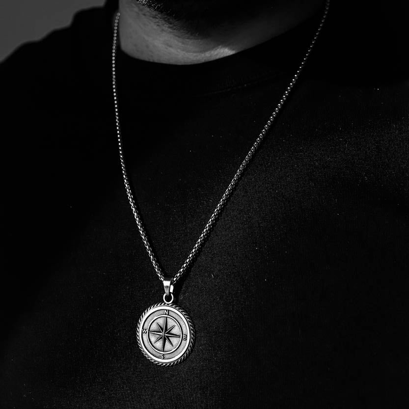 COMPASS. - NECKLACE