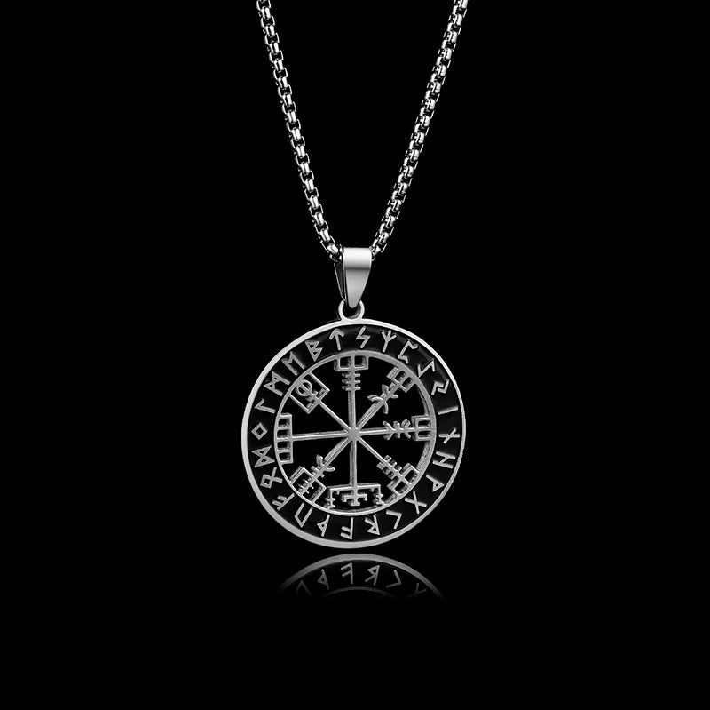 VEGVISIR. - NECKLACE