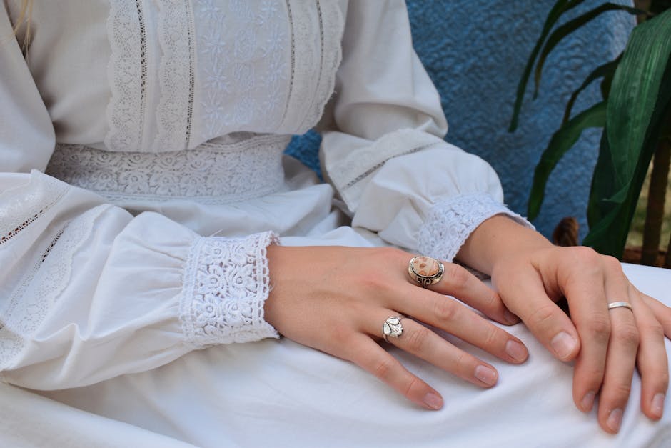 12 Ways to Showcase Your Individuality with Alternative Style Rings