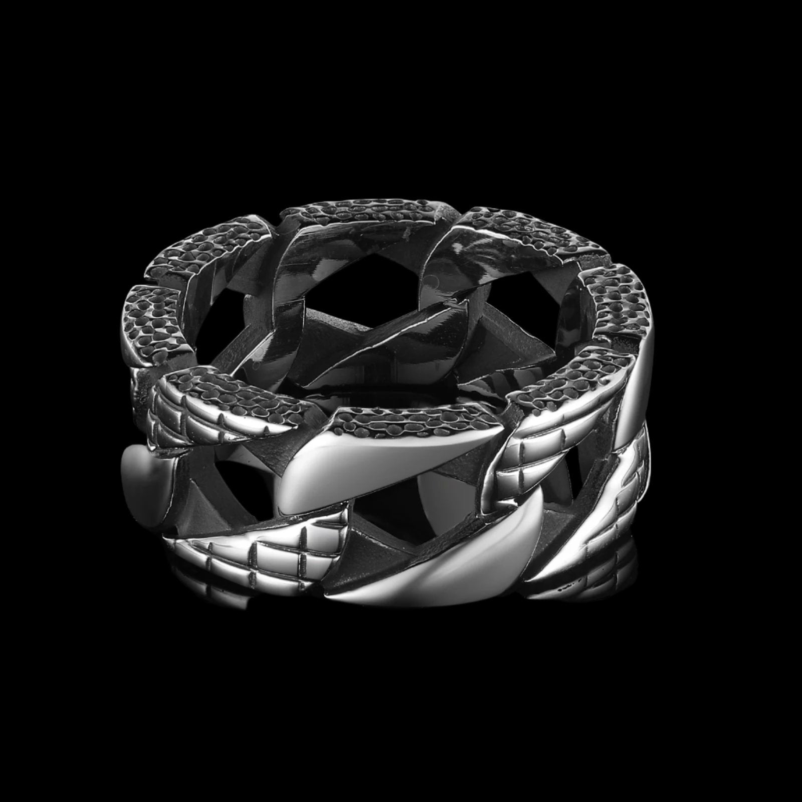 ROUGH CUBAN RING. - SILVER