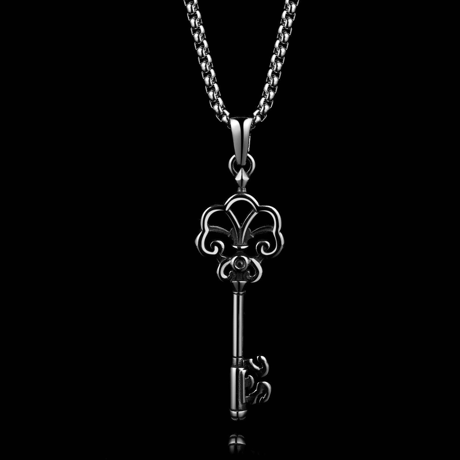 THE KEY TO LIFE. - NECKLACE